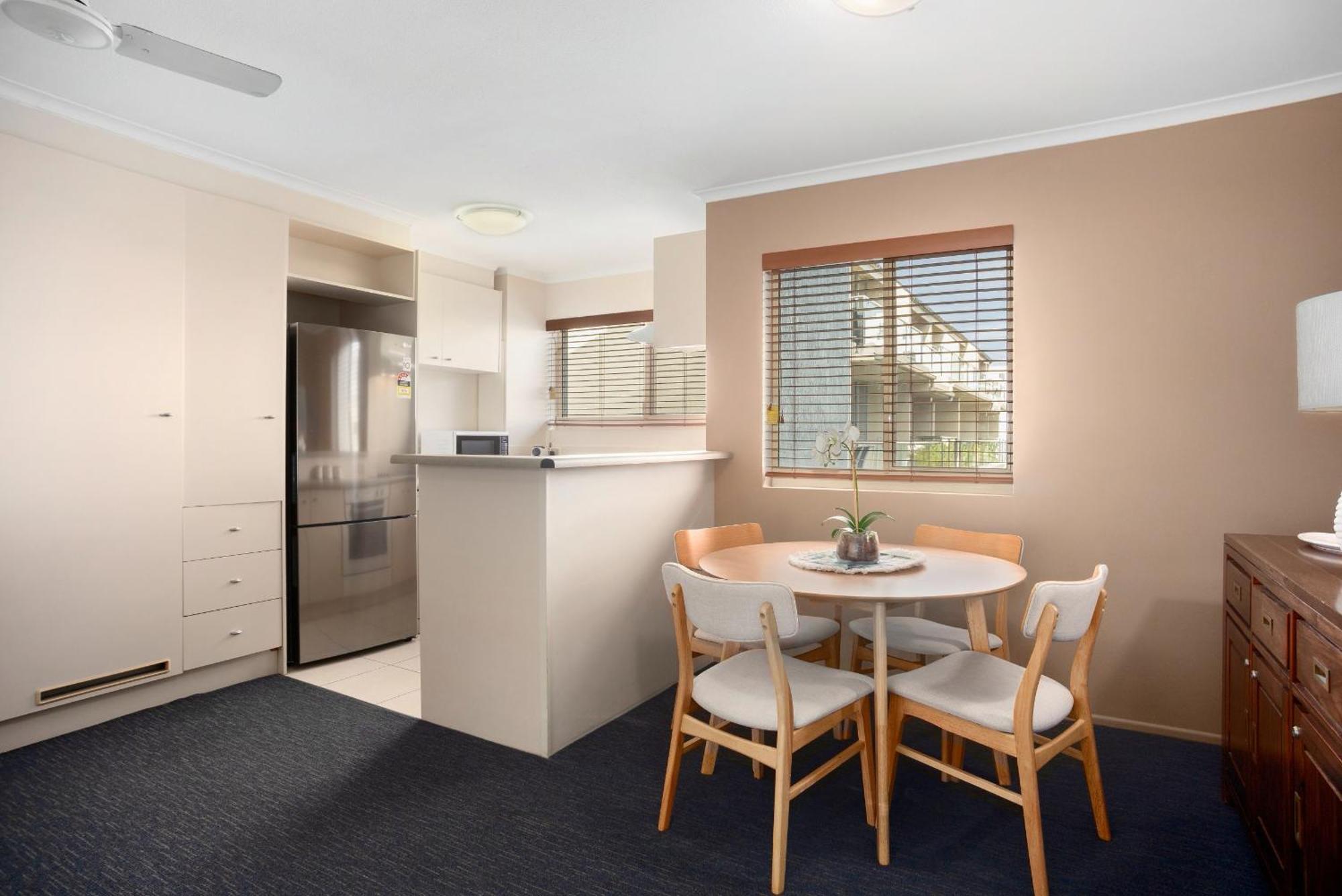 #2 Hastings Street Lejlighedshotel Noosa Heads Eksteriør billede